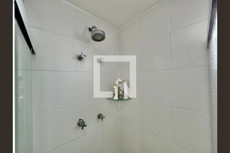 Apartamento à venda com 318m², 5 quartos e 4 vagasBanheiro