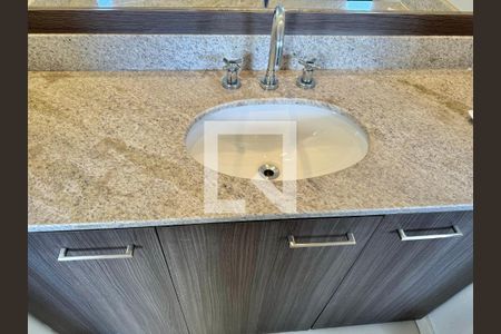 Apartamento à venda com 318m², 5 quartos e 4 vagasBanheiro Suíte Canadense