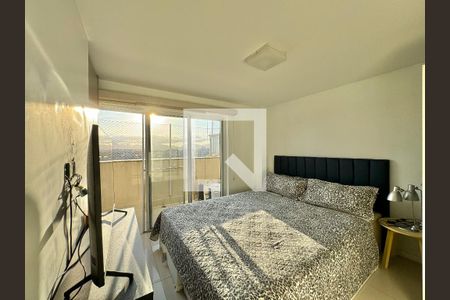 Apartamento à venda com 318m², 5 quartos e 4 vagasSuíte 4