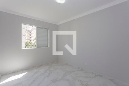 Quarto 1 de apartamento para alugar com 2 quartos, 64m² em Jardim Santa Emília, São Paulo