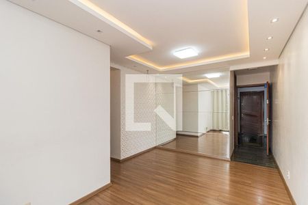 Sala de apartamento para alugar com 3 quartos, 67m² em Petrópolis, Porto Alegre