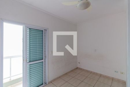 Casa de condomínio à venda com 180m², 3 quartos e 3 vagas Casa de condomínio à venda com 180m², 3 quartos e 3 vagasSuíte 2