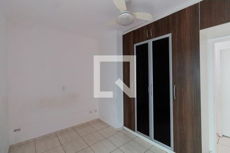 Casa de condomínio à venda com 180m², 3 quartos e 3 vagas Casa de condomínio à venda com 180m², 3 quartos e 3 vagasSuíte 2