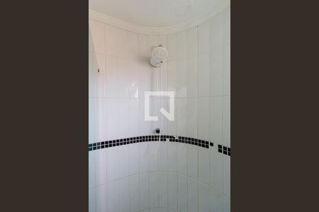 Casa de condomínio à venda com 180m², 3 quartos e 3 vagas Casa de condomínio à venda com 180m², 3 quartos e 3 vagasBanheiro Suíte 2