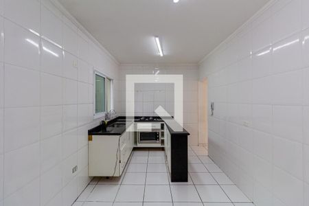 Casa de condomínio à venda com 180m², 3 quartos e 3 vagas Casa de condomínio à venda com 180m², 3 quartos e 3 vagasCozinha