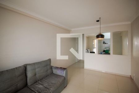 Sala de apartamento para alugar com 3 quartos, 69m² em Vila Caraguatá, São Paulo