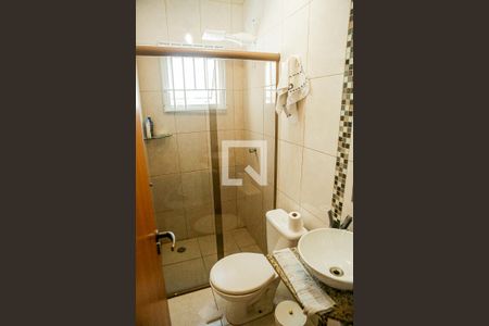 Banheiro de apartamento para alugar com 2 quartos, 68m² em Vila Floresta, Santo André