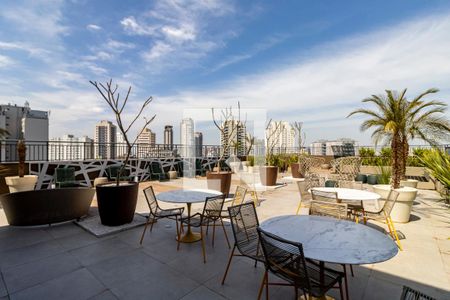 Studio à venda com 33m², 1 quarto e sem vaga Studio à venda com 33m², 1 quarto e sem vagaÁrea Comum