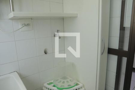 Apartamento à venda com 64m², 2 quartos e 1 vagaÁrea de Serviço