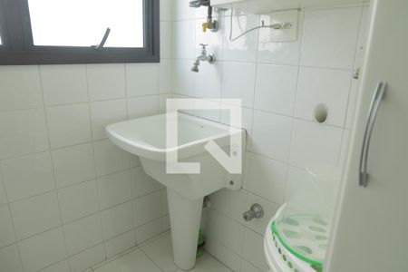 Apartamento à venda com 64m², 2 quartos e 1 vagaÁrea de Serviço