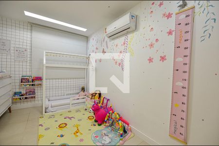 Apartamento à venda com 76m², 2 quartos e 2 vagasSuite 2