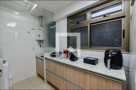 Apartamento à venda com 76m², 2 quartos e 2 vagasCozinha