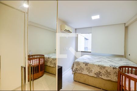 Suite de apartamento à venda com 2 quartos, 76m² em Icaraí, Niterói