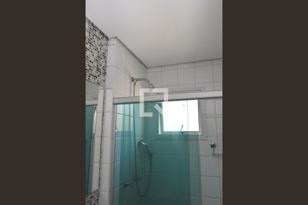 Casa de condomínio para alugar com 148m², 3 quartos e 2 vagasBanheiro da Suíte