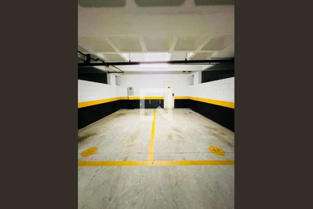 Casa de condomínio para alugar com 148m², 3 quartos e 2 vagas Casa de condomínio para alugar com 148m², 3 quartos e 2 vagasGaragem