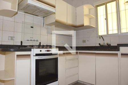 Casa para alugar com 158m², 3 quartos e 2 vagasCozinha