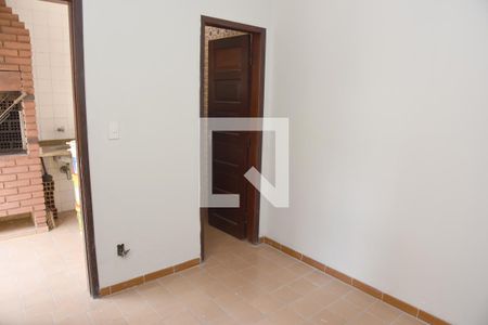 Casa para alugar com 158m², 3 quartos e 2 vagasQuarto de Serviço