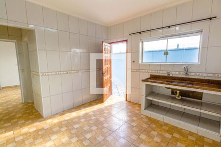 Casa para alugar com 148m², 2 quartos e 2 vagasCozinha