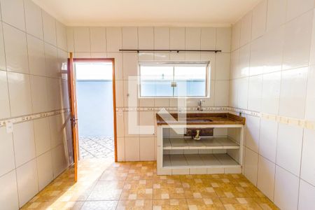 Casa para alugar com 148m², 2 quartos e 2 vagasCozinha