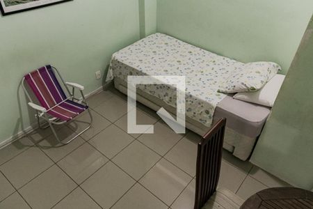Quarto 1 de apartamento à venda com 3 quartos, 81m² em Copacabana, Rio de Janeiro