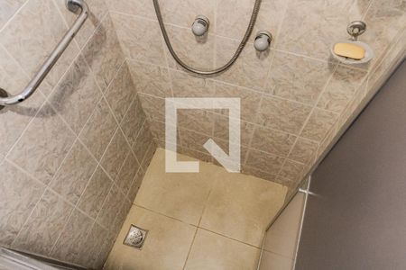 Apartamento à venda com 81m², 3 quartos e sem vagaBanheiro Social