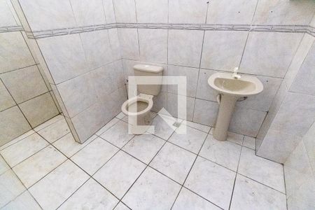 Banheiro de casa para alugar com 1 quarto, 51m² em Campo Grande, Rio de Janeiro