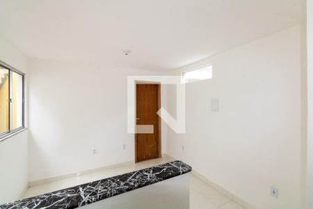 Sala/Cozinha de casa para alugar com 1 quarto, 40m² em Campo Grande, Rio de Janeiro