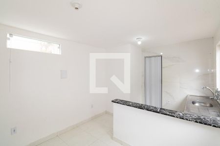 Sala/Cozinha de casa para alugar com 1 quarto, 40m² em Campo Grande, Rio de Janeiro