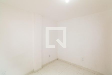 Quarto  de casa para alugar com 1 quarto, 40m² em Campo Grande, Rio de Janeiro