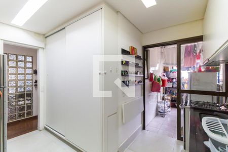 Apartamento à venda com 105m², 3 quartos e 2 vagasCozinha 