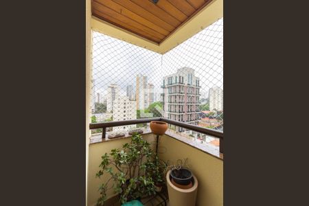 Apartamento à venda com 105m², 3 quartos e 2 vagasvaranda Quarto 3