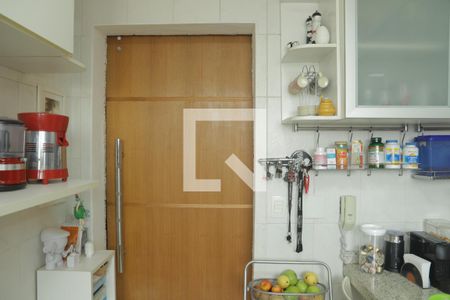 Apartamento à venda com 168m², 3 quartos e 2 vagasCozinha