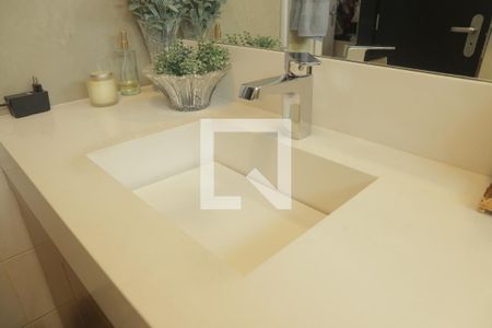 Apartamento à venda com 168m², 3 quartos e 2 vagasBanheiro Social