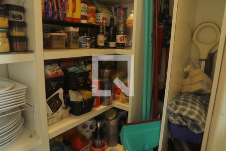 Apartamento à venda com 168m², 3 quartos e 2 vagasDespensa