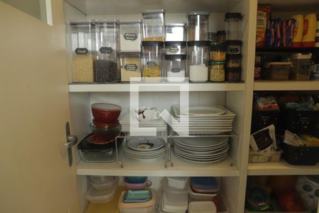 Apartamento à venda com 168m², 3 quartos e 2 vagasDespensa