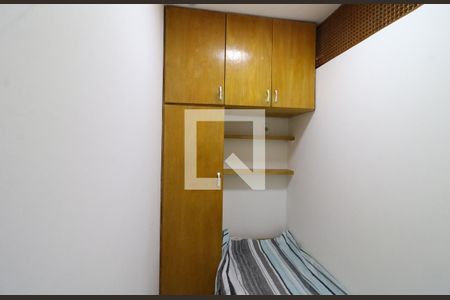 Quarto 2 de apartamento à venda com 2 quartos, 37m² em Cacuia, Rio de Janeiro