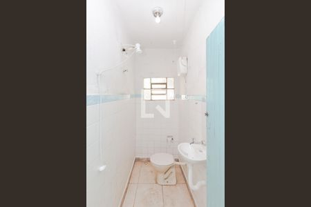 Banheiro de casa para alugar com 1 quarto, 35m² em São João Clímaco, São Paulo