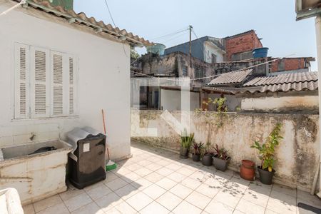 Casa para alugar com 35m², 1 quarto e sem vagaQuintal