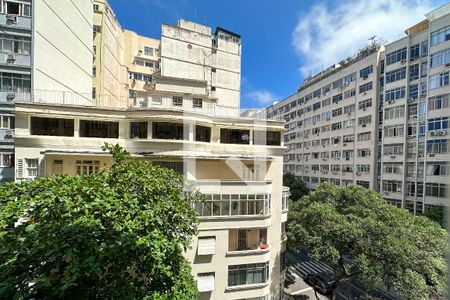Vista da Sala de apartamento para alugar com 2 quartos, 90m² em Copacabana, Rio de Janeiro