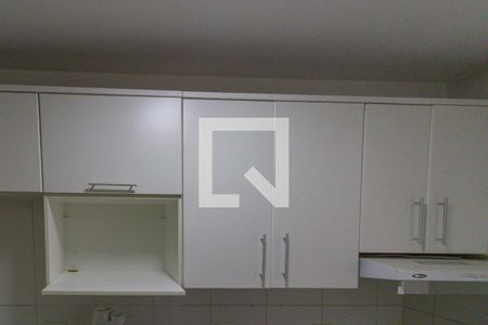 Apartamento para alugar com 68m², 3 quartos e 1 vaga Apartamento para alugar com 68m², 3 quartos e 1 vagaCozinha - Armários