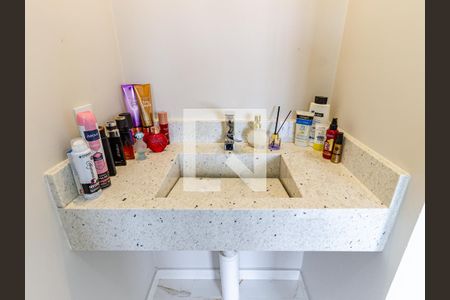 Apartamento à venda com 35m², 2 quartos e sem vagaBanheiro