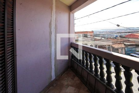 Casa para alugar com 120m², 3 quartos e 2 vagas Casa para alugar com 120m², 3 quartos e 2 vagasVaranda