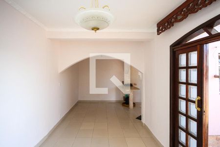 Sala de casa para alugar com 3 quartos, 120m² em Cidade Satélite Santa Bárbara, São Paulo