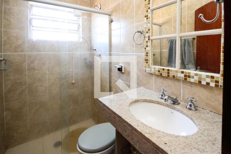 Casa para alugar com 120m², 3 quartos e 2 vagas Casa para alugar com 120m², 3 quartos e 2 vagasBanheiro