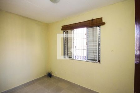 Casa para alugar com 120m², 3 quartos e 2 vagas Casa para alugar com 120m², 3 quartos e 2 vagasQuarto 02