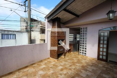 Casa para alugar com 120m², 3 quartos e 2 vagas Casa para alugar com 120m², 3 quartos e 2 vagasQuintal