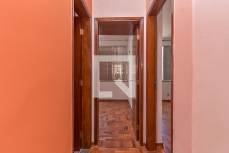 Corredor de apartamento para alugar com 2 quartos, 60m² em Bela Vista, São Paulo
