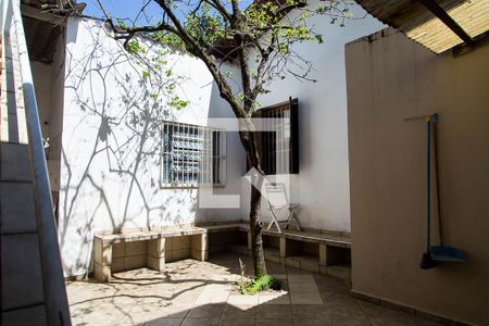 Casa à venda com 300m², 3 quartos e 4 vagasQuintal