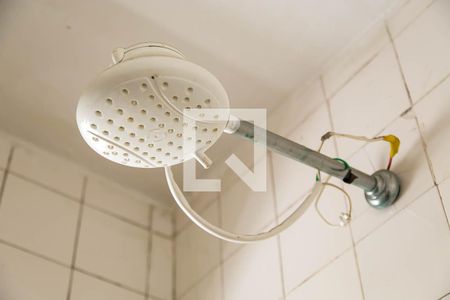 Casa à venda com 300m², 3 quartos e 4 vagasBanheiro Social - Chuveiro