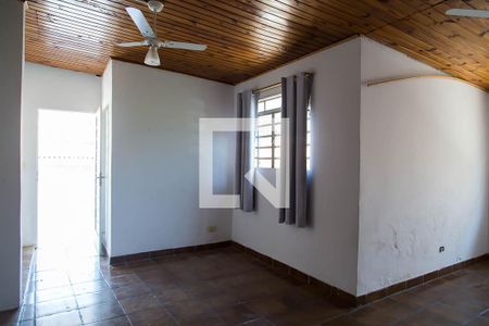 Casa à venda com 300m², 3 quartos e 4 vagasQuarto Superior da Edícula